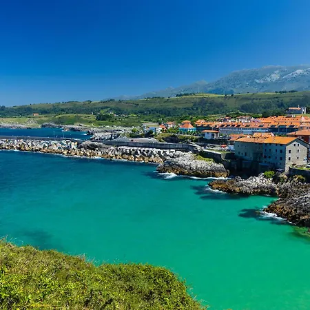 Penaquinera En * Llanes